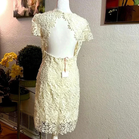 Entro white lace dress M - Picture 3 of 9
